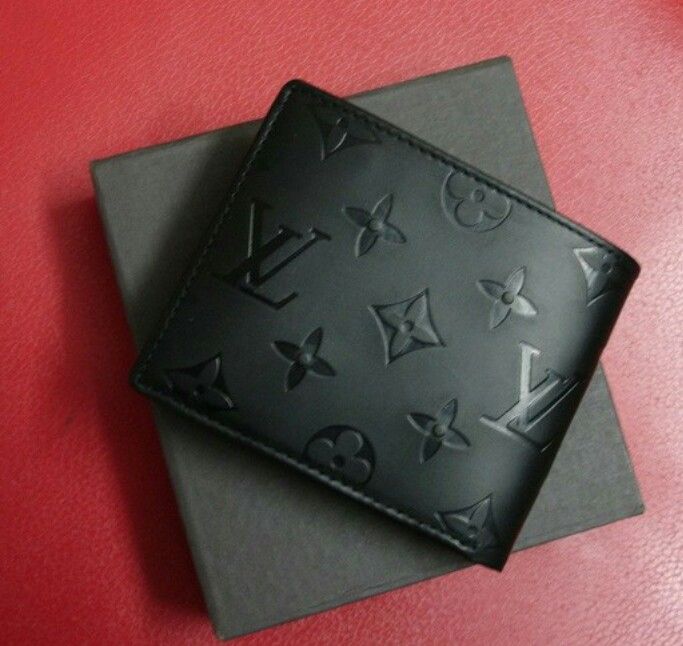 LV patent leather wallet black